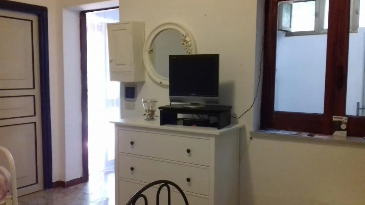 Villetta Dei Limoni Holiday home Vulcano  Italy
